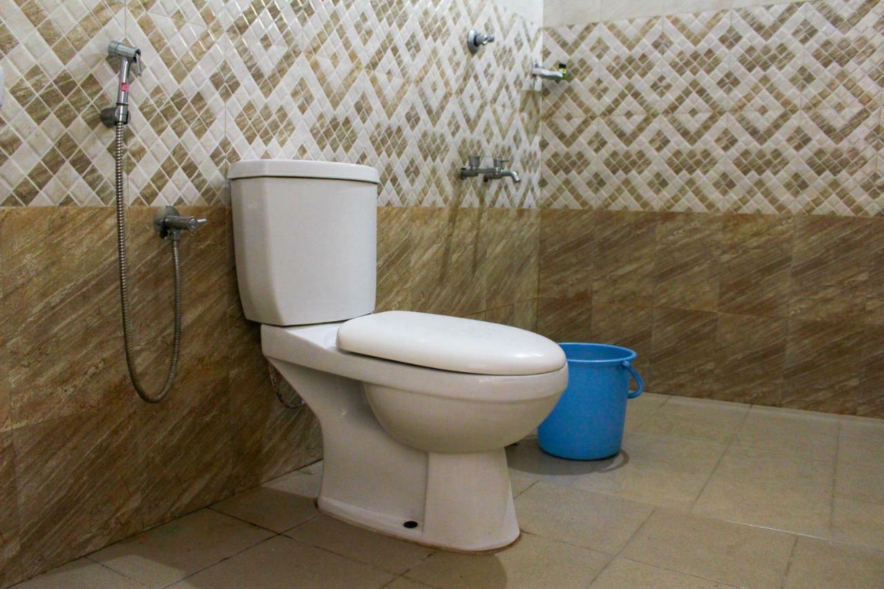 Magic Land Resorts Athirapally Irinjalakuda Экстерьер фото